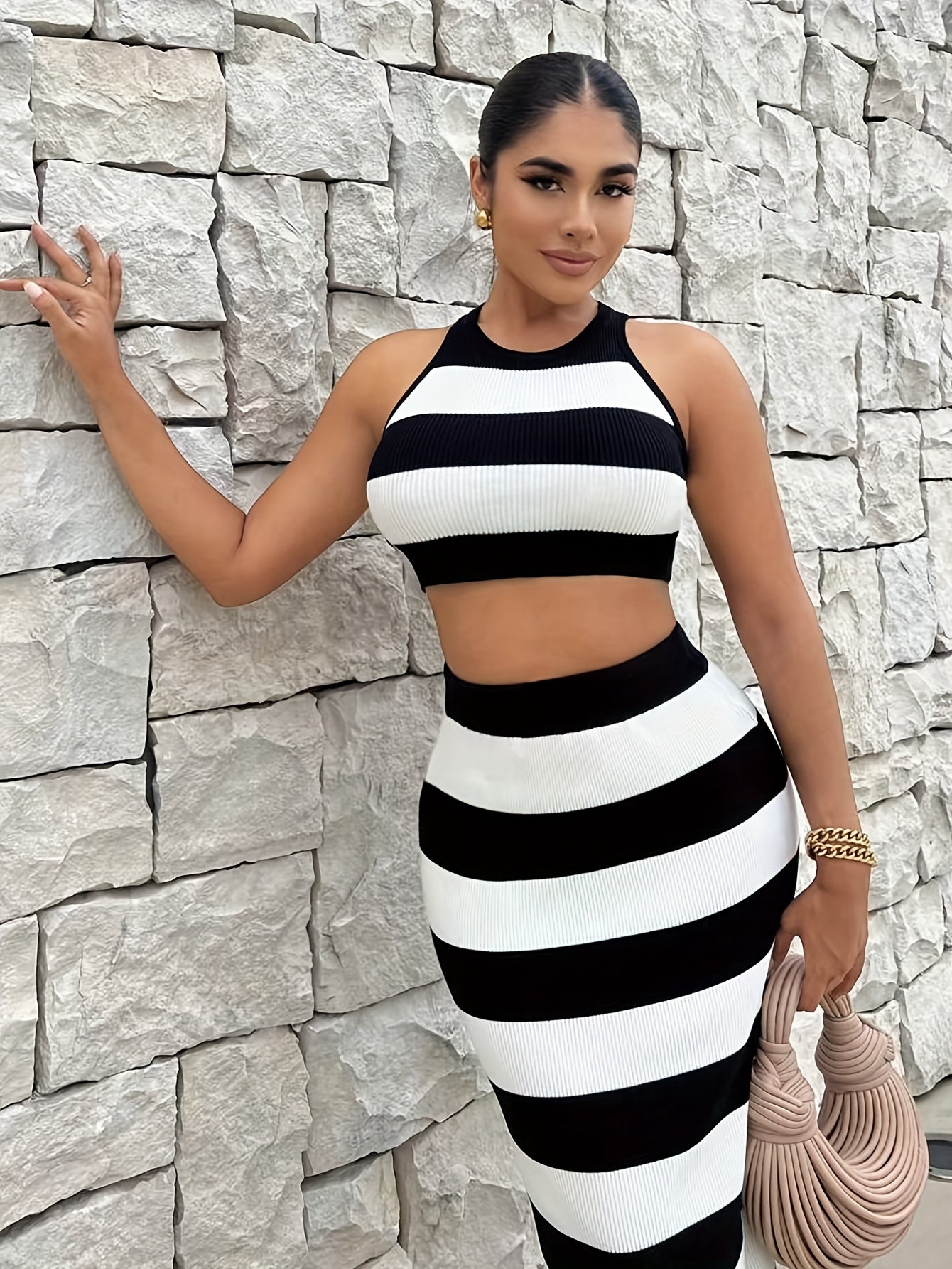 New Versatile Black and White Striped Temperament Slimming Design Half Skirt Set with Sexy Vest Sweater
